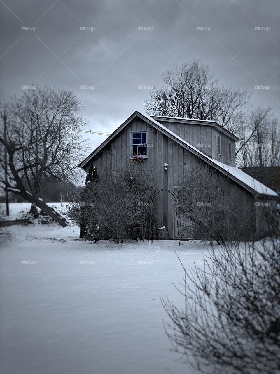 Small house in the snow