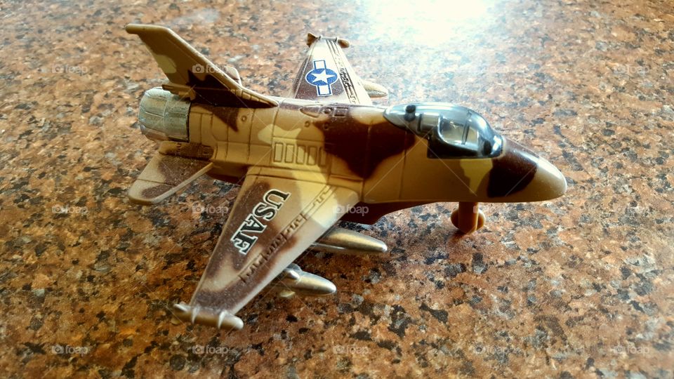 toy jet fighter