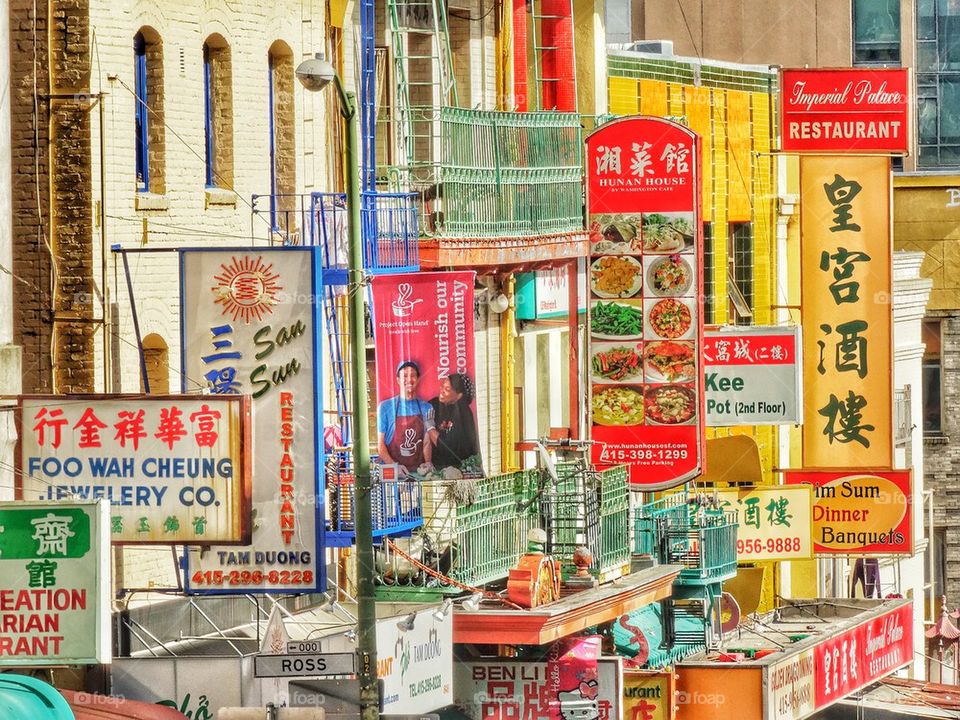 San Francisco Chinatown Street Scene. Colorful San Francisco Street Scene
