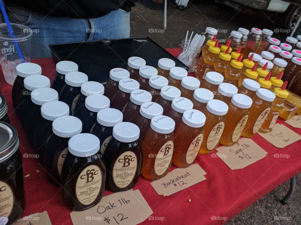 Organic Honey at Farmer's Market