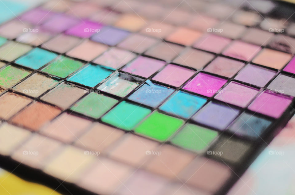 Colorful eyeshadow 