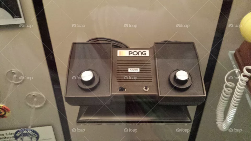 PONG