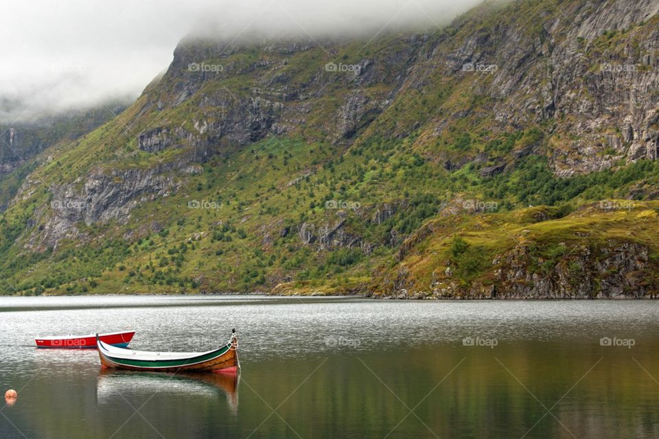 Lake Ågvatnet in Norway 