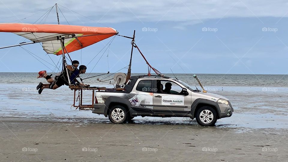 Start towing up to fly with hang gliding 