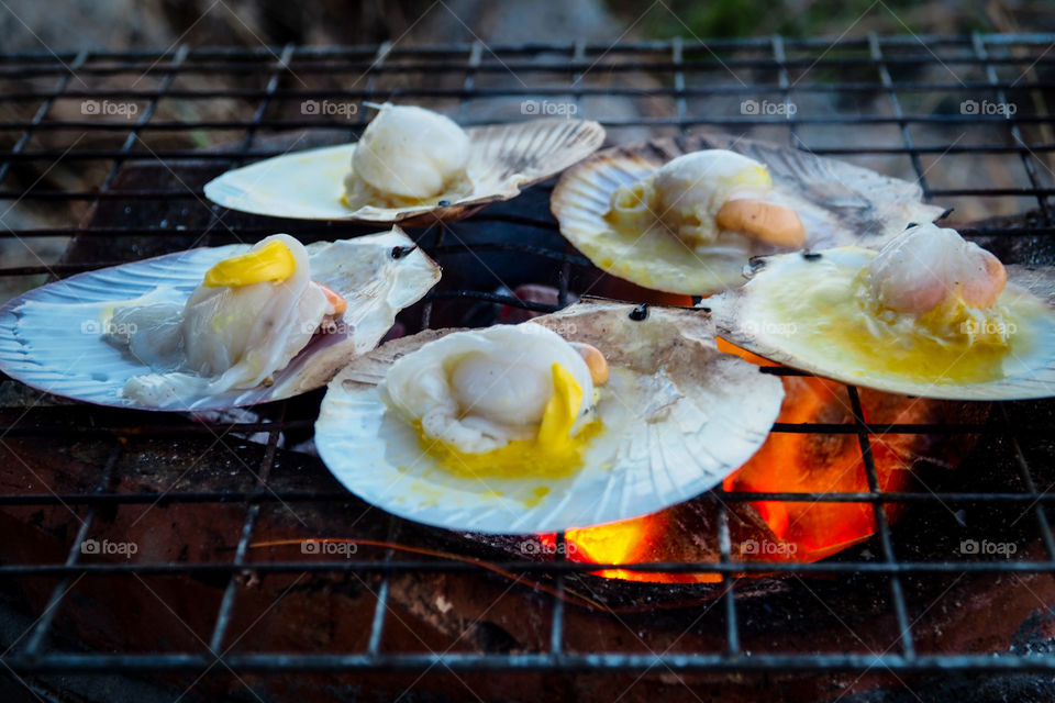 Scallops, grilled butter