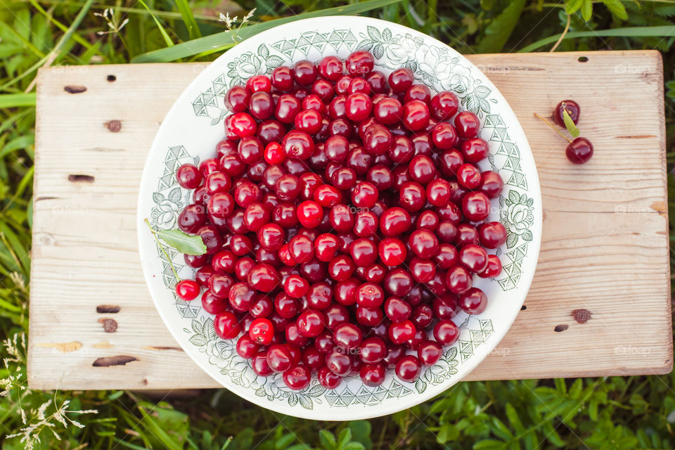 Cherries on the plate