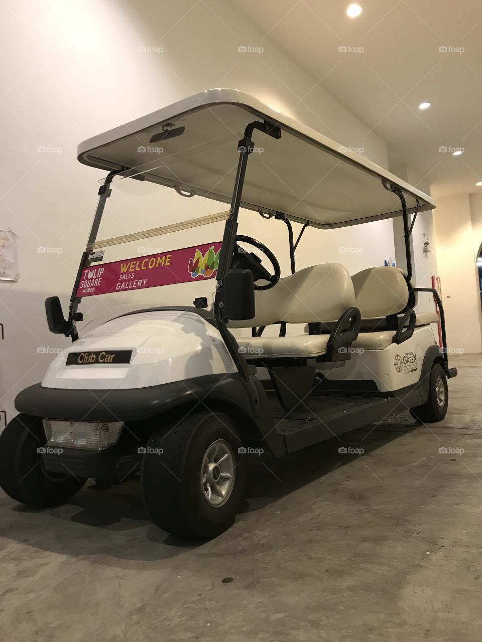 Golf car