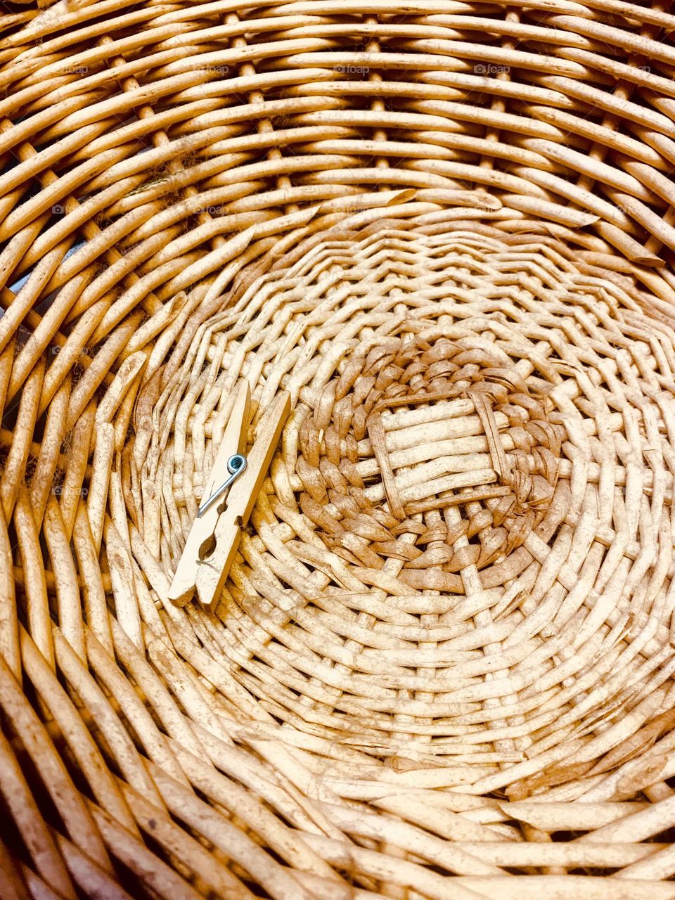 Clothespin basket 