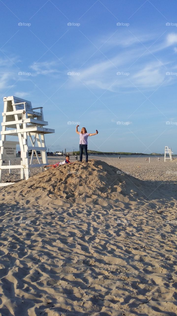 Main Beach, East Hampton. Mom power