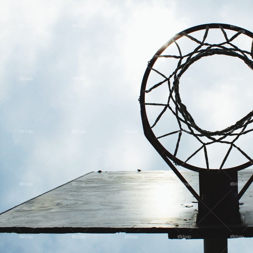 Abstract basketball hoop.