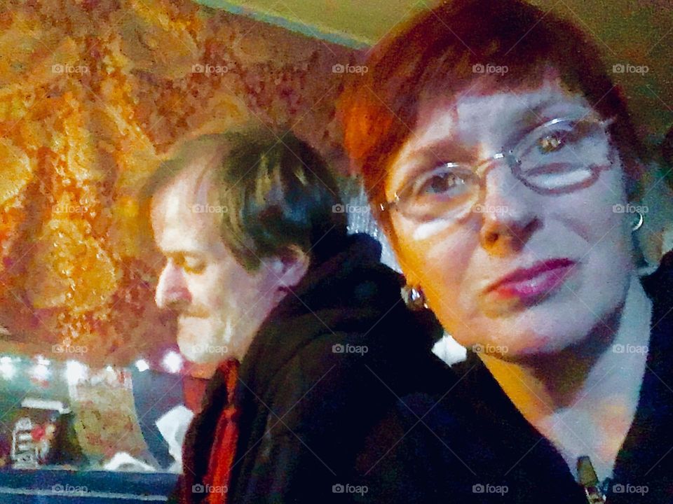 This is me, „Petra Schiller“ a.k.a. „Maxine Firefox“ a.k.a. „Maximiliane Feuerfuchs“ and longtime partner „Timothy Trespas“, aboard „Salvation“, a „1969 Luhrs“ cabin cruiser at „Newtown Creek“ in NYC that we call home. 2020. Hypnotic Productions