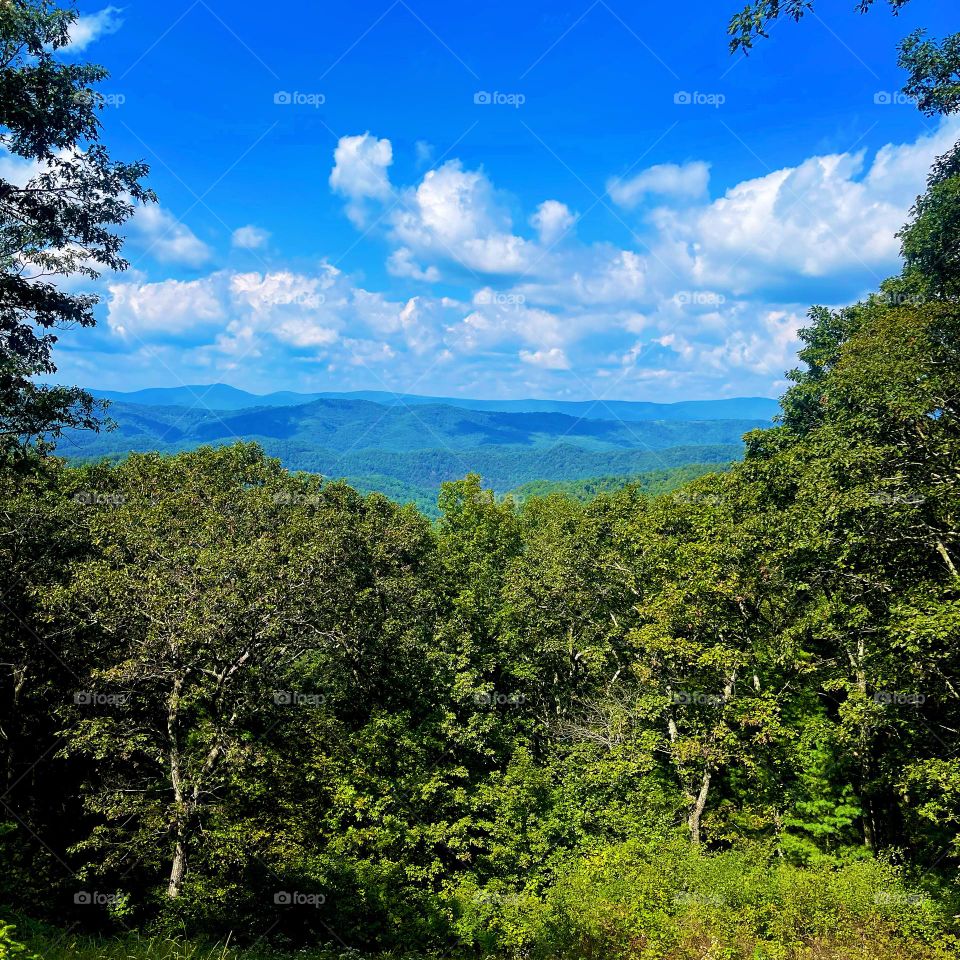 This was a random rest stop view whilst coming home the long way from Virginia, to Pennsylvania. This little view of the Appalachian Mountains was a nice surprise.