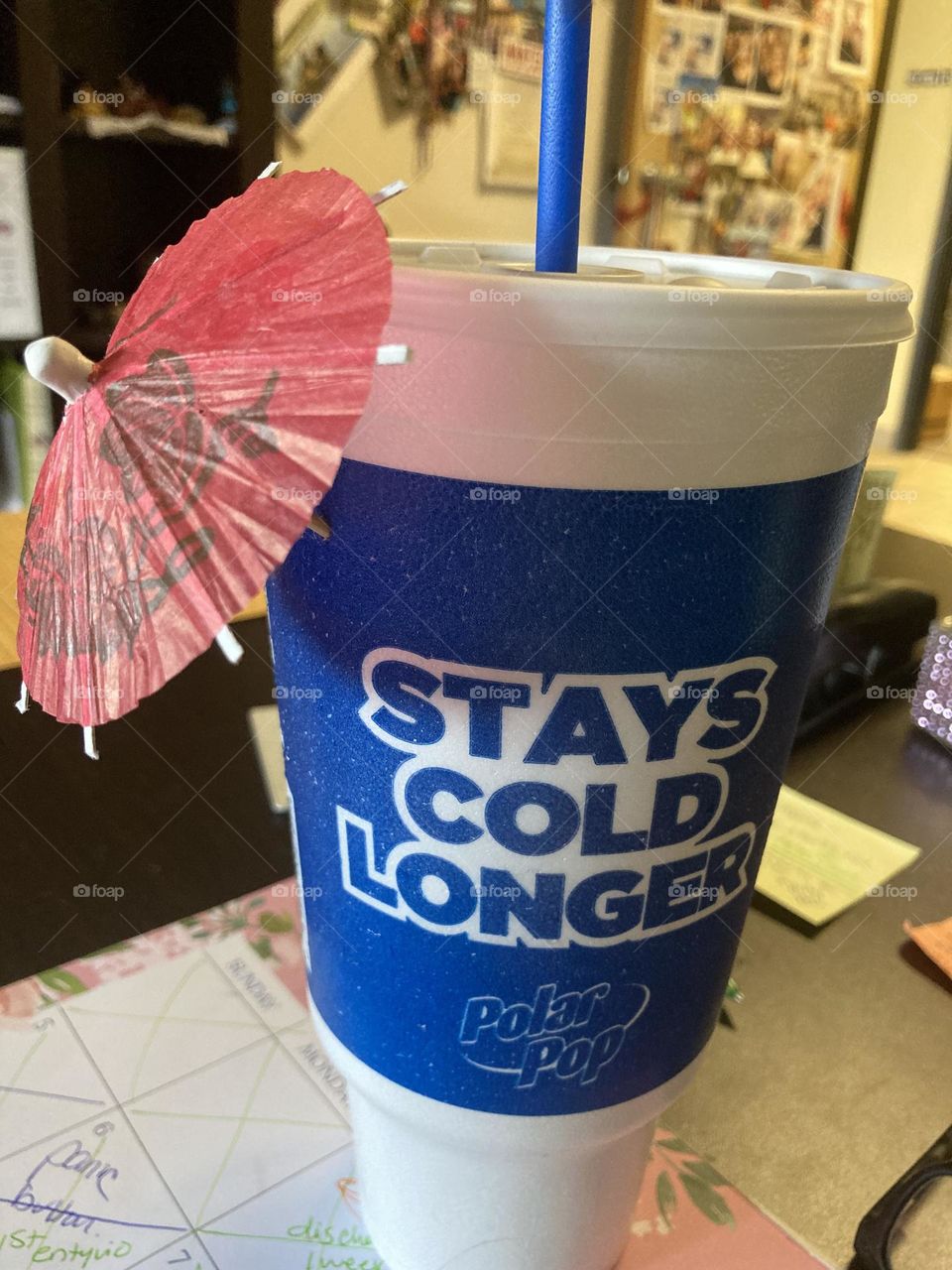 Polar pop stay cold longer with drink umbrella ☂ 