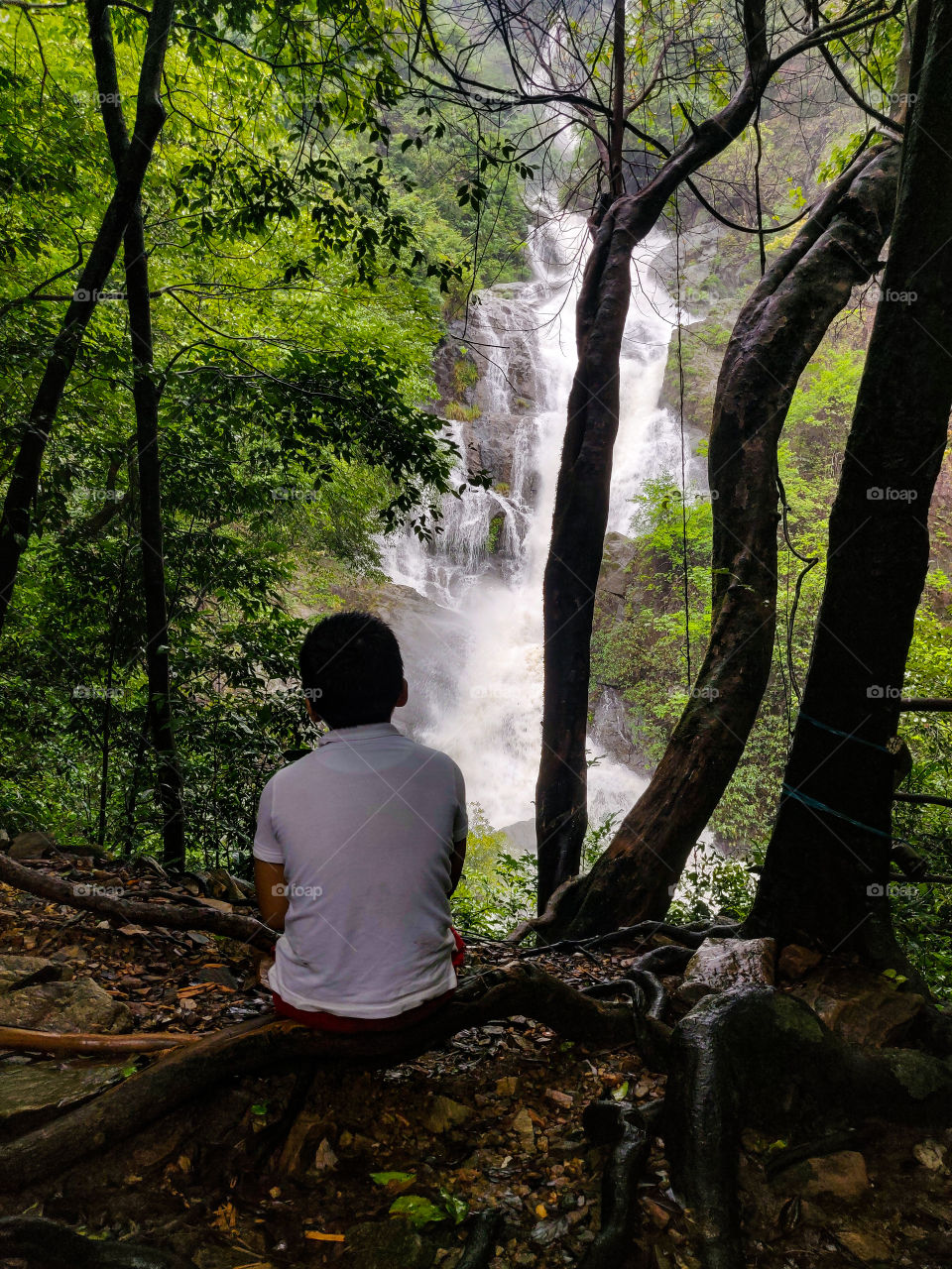 when you trek for 2 hours in rain..and the view is worth watching 😍