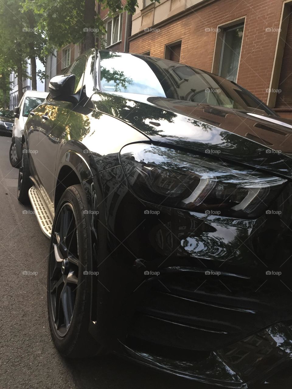 Mercedes Benz AMG schwarz 