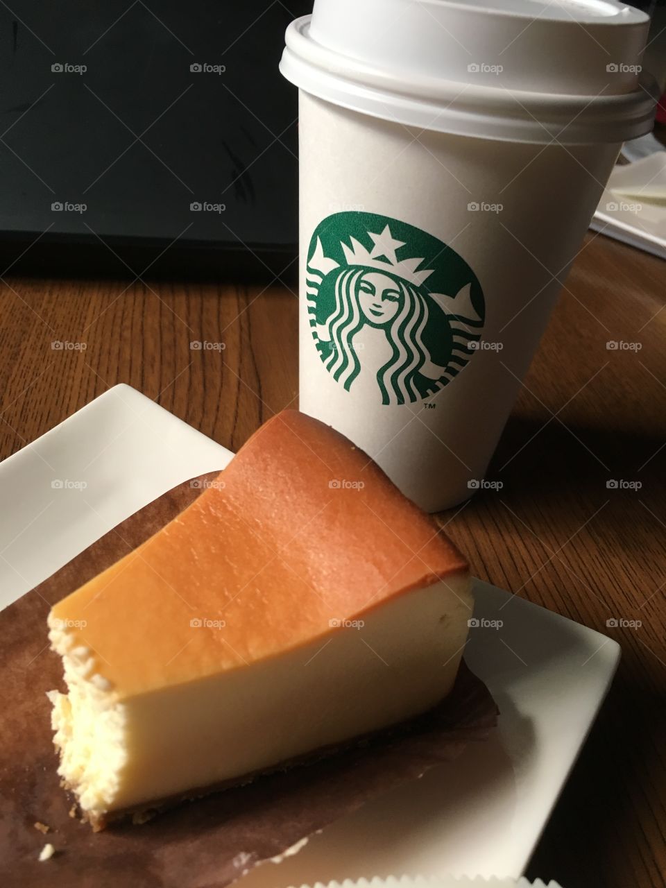 cheesecake with coffee