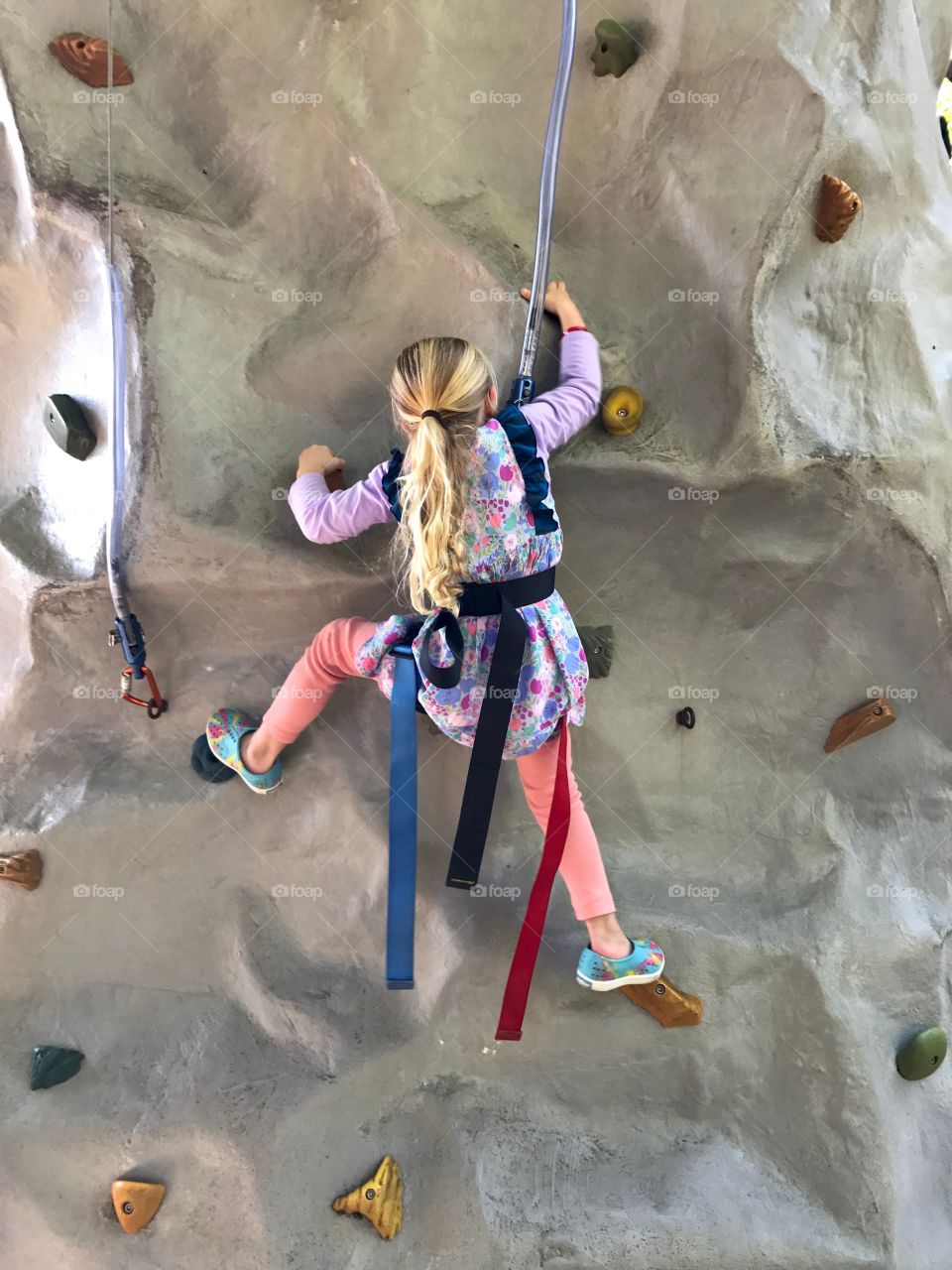 Rock climbing wall