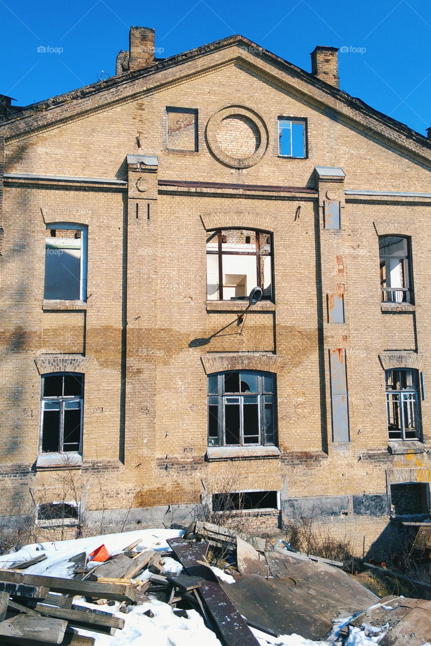 abandoned old building of a tram depot in the city of Kiev