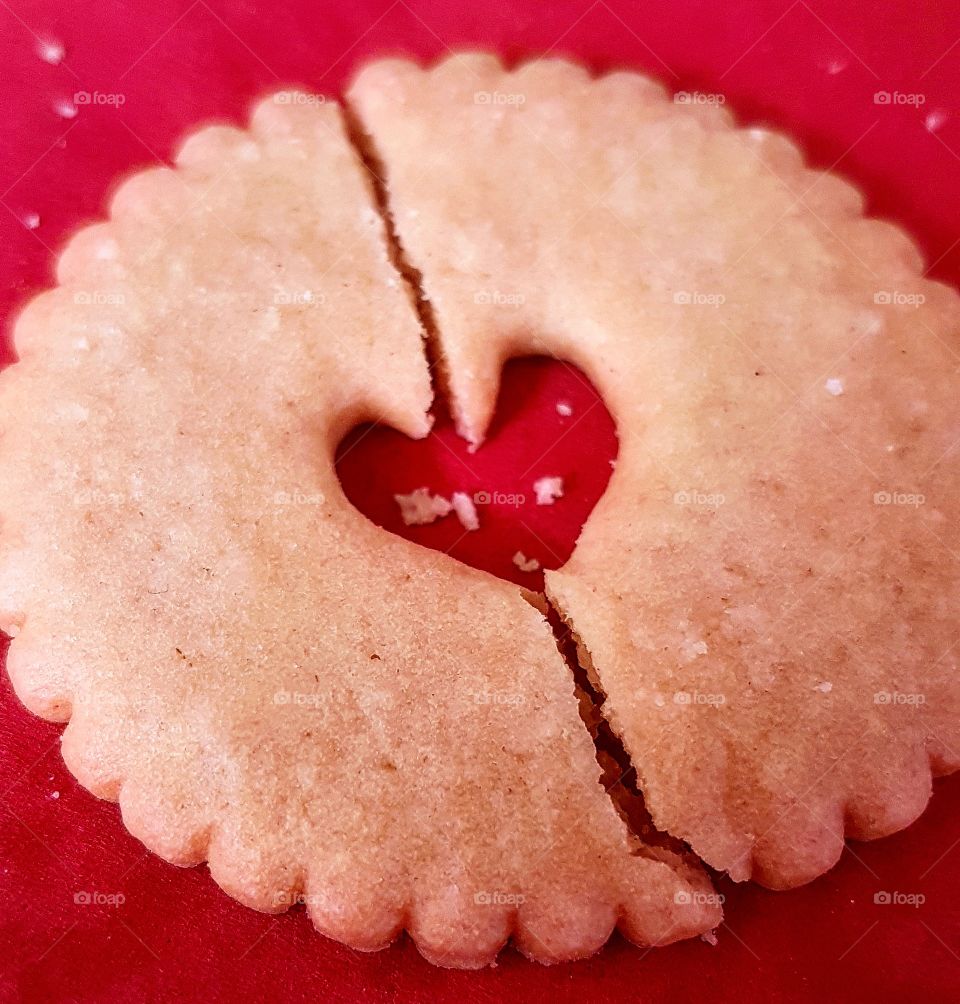 cookie heart break