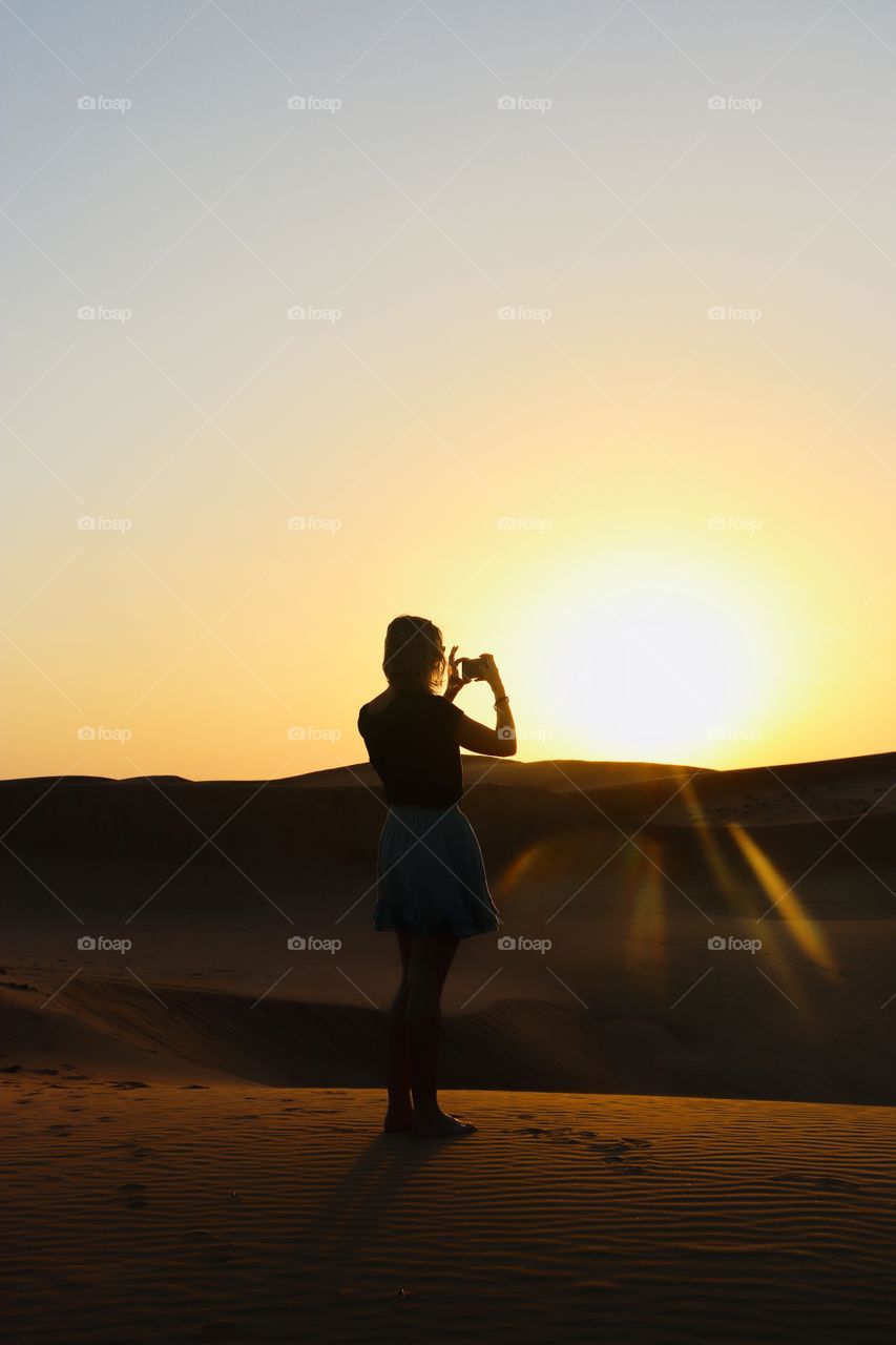 Foto of sunset in the desert