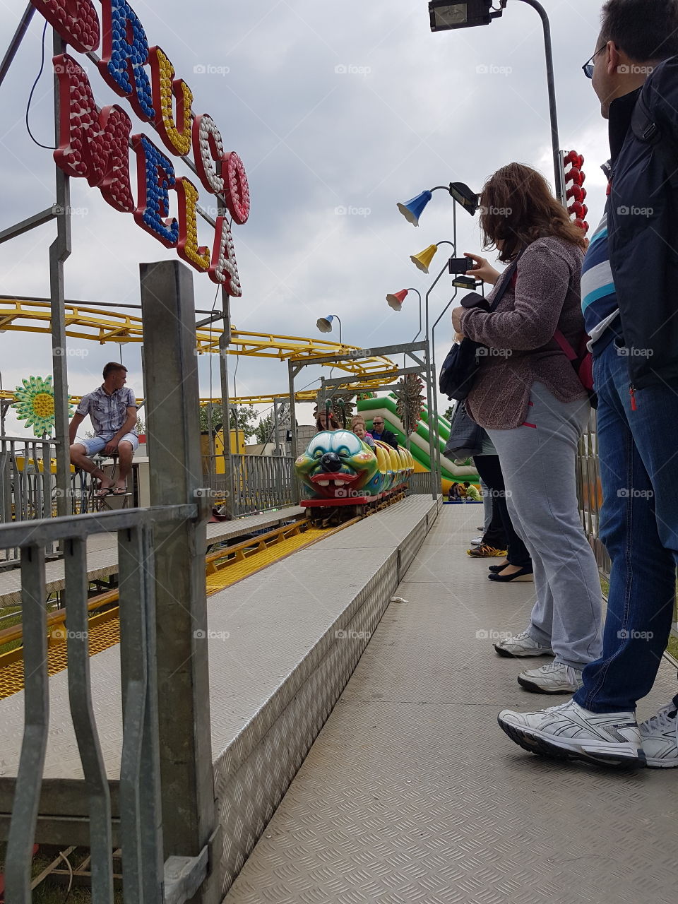 amusement park train