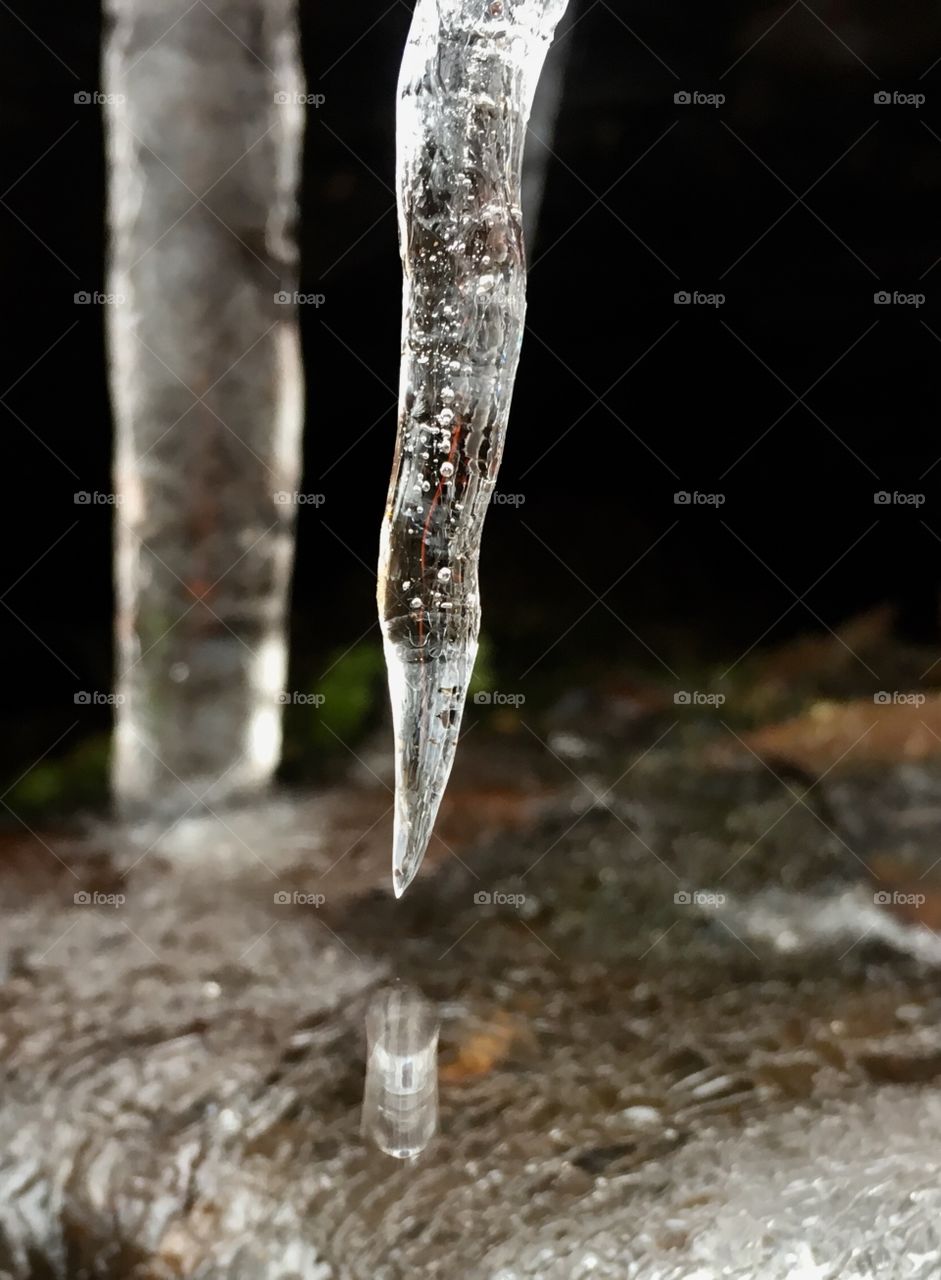 Dripping icicle 