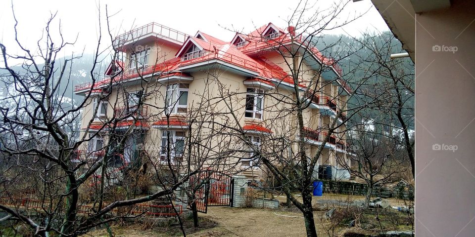 my friend house in manali