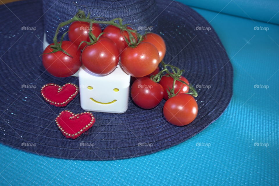 Red tomatoes