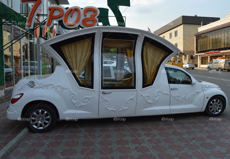 Wedding car in style
coach