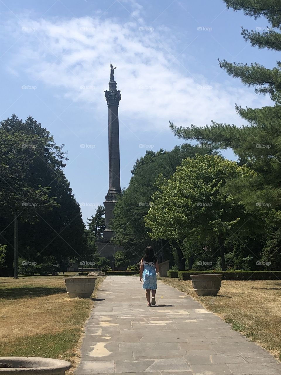 Queenston monument 