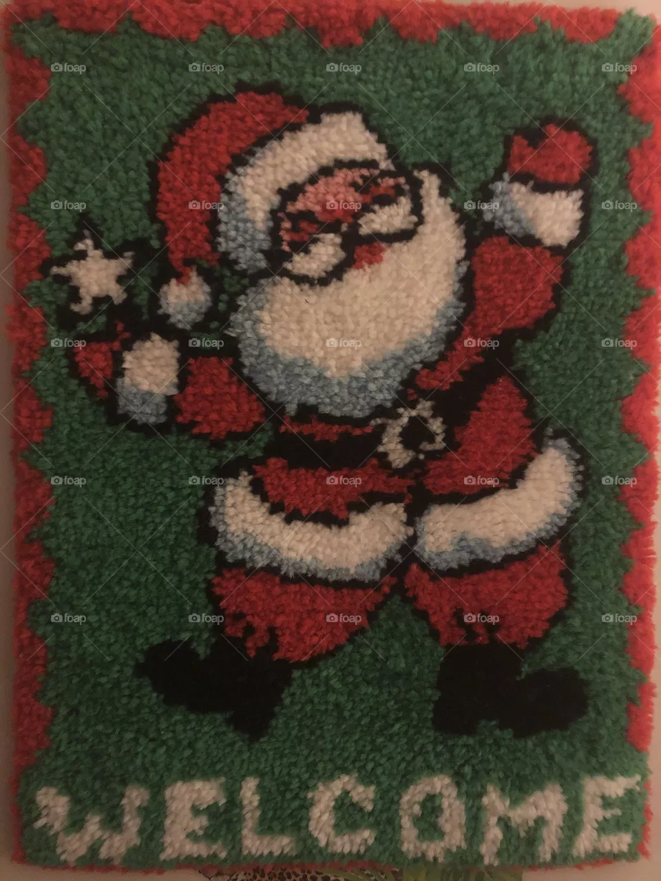Santa in carpet 