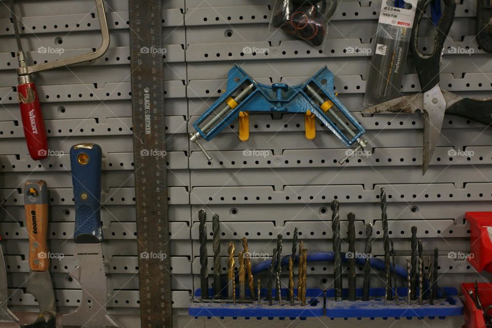 Tool panel 