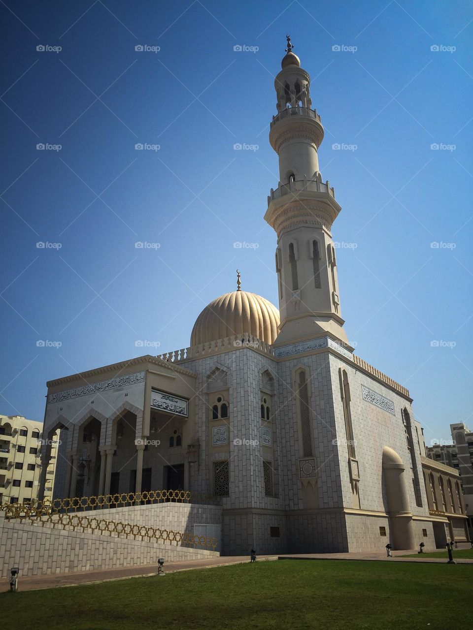 A mosque at noon time during Ramadan 