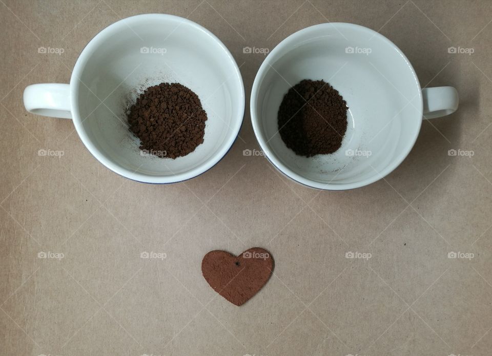 Cocoa powder in cup