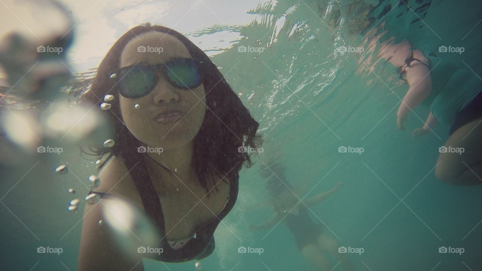 Under water adventure with friends😁😎👍the best way to spend summer😎🏖🇻🇮