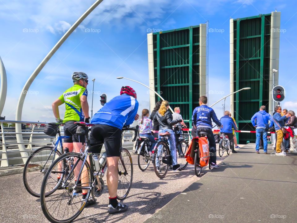 Bicycles . Bicycle's time ! 