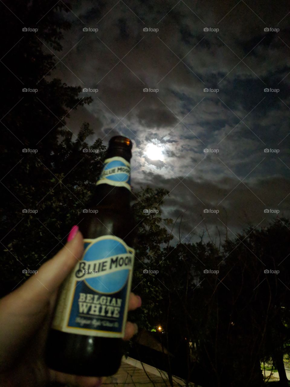 a blue moon to enjoy along with the full moon