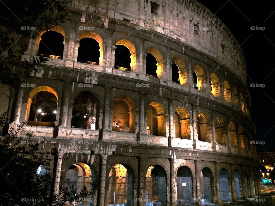 Night at the Colosseum 