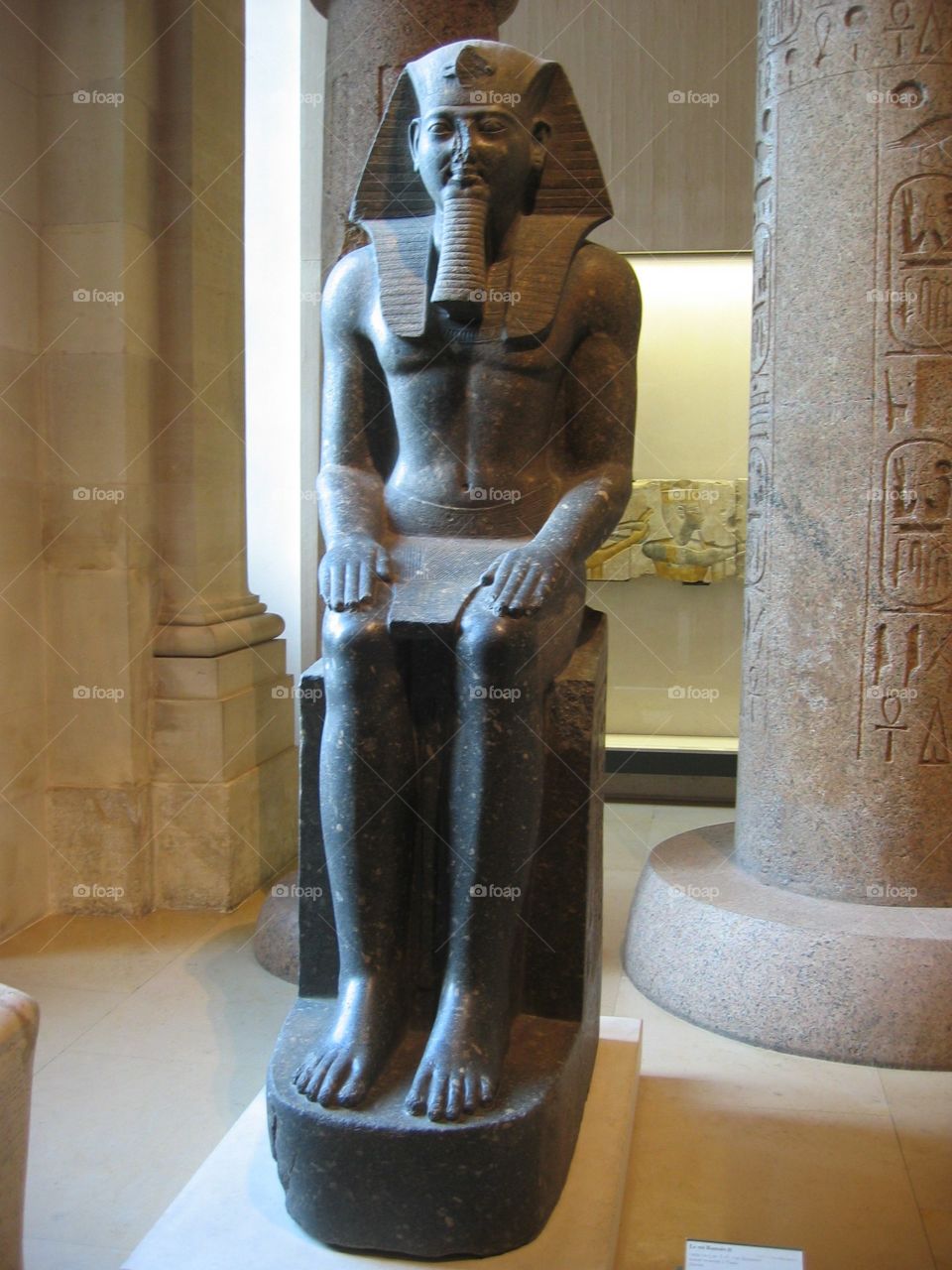 Egyptian statue 