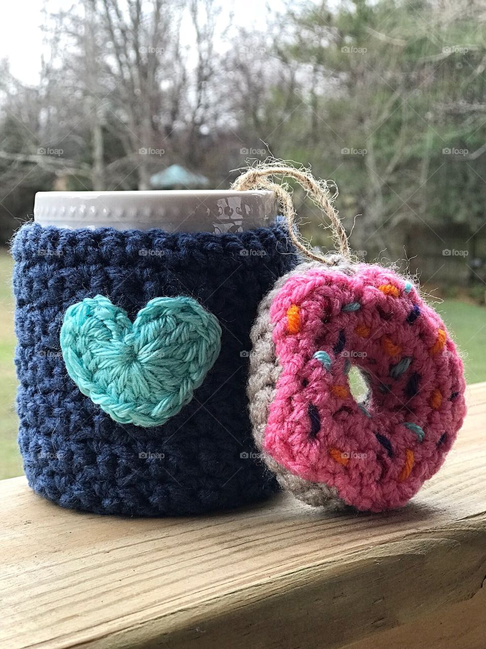 Yarn Mug Sweater and Yarn Donut 