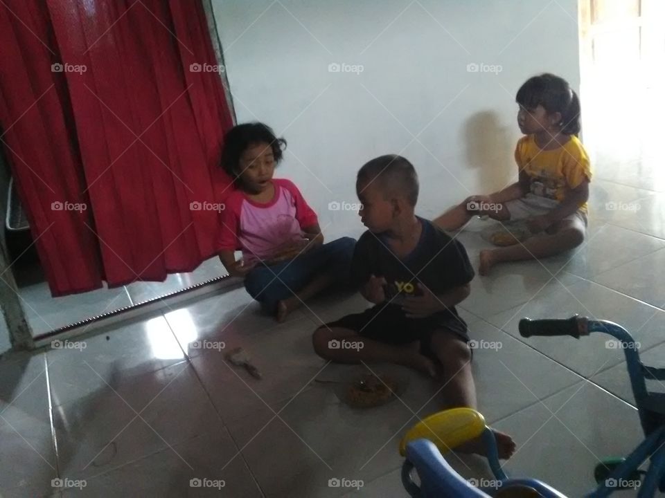 anak kecil