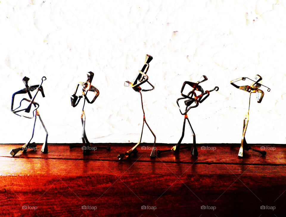 Musicians figurines