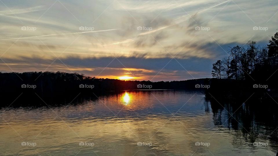 sundown on lake