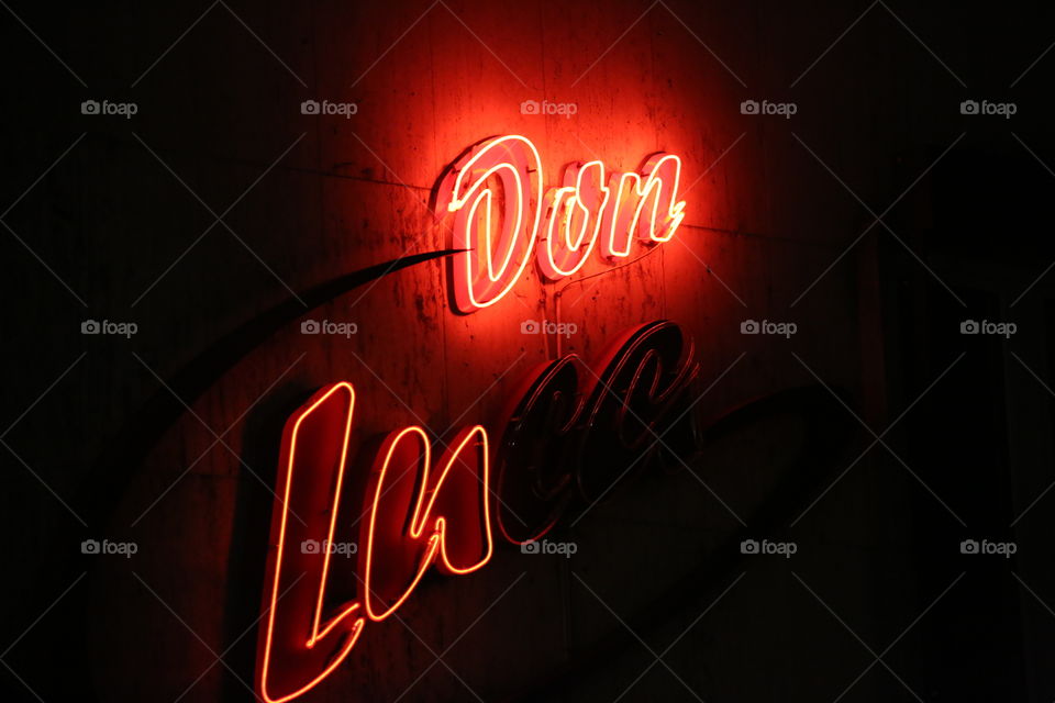 A neon sign in Munich.