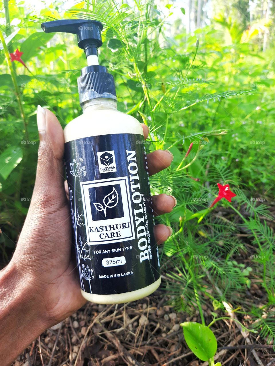 Bilesma natural kasthuri care body lotion.