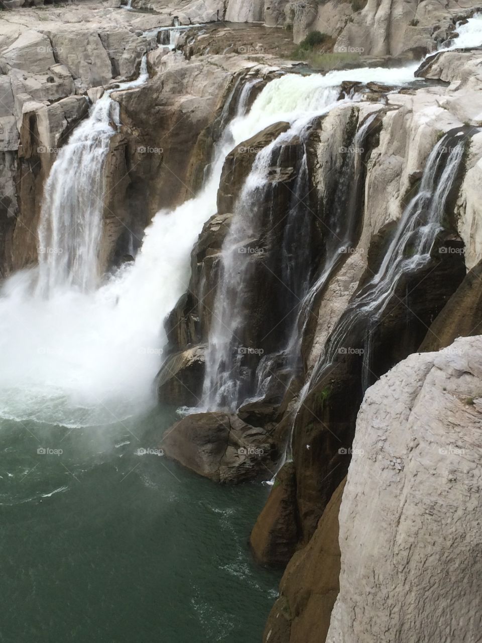 Waterfalls of Idaho. Shoshone Falls