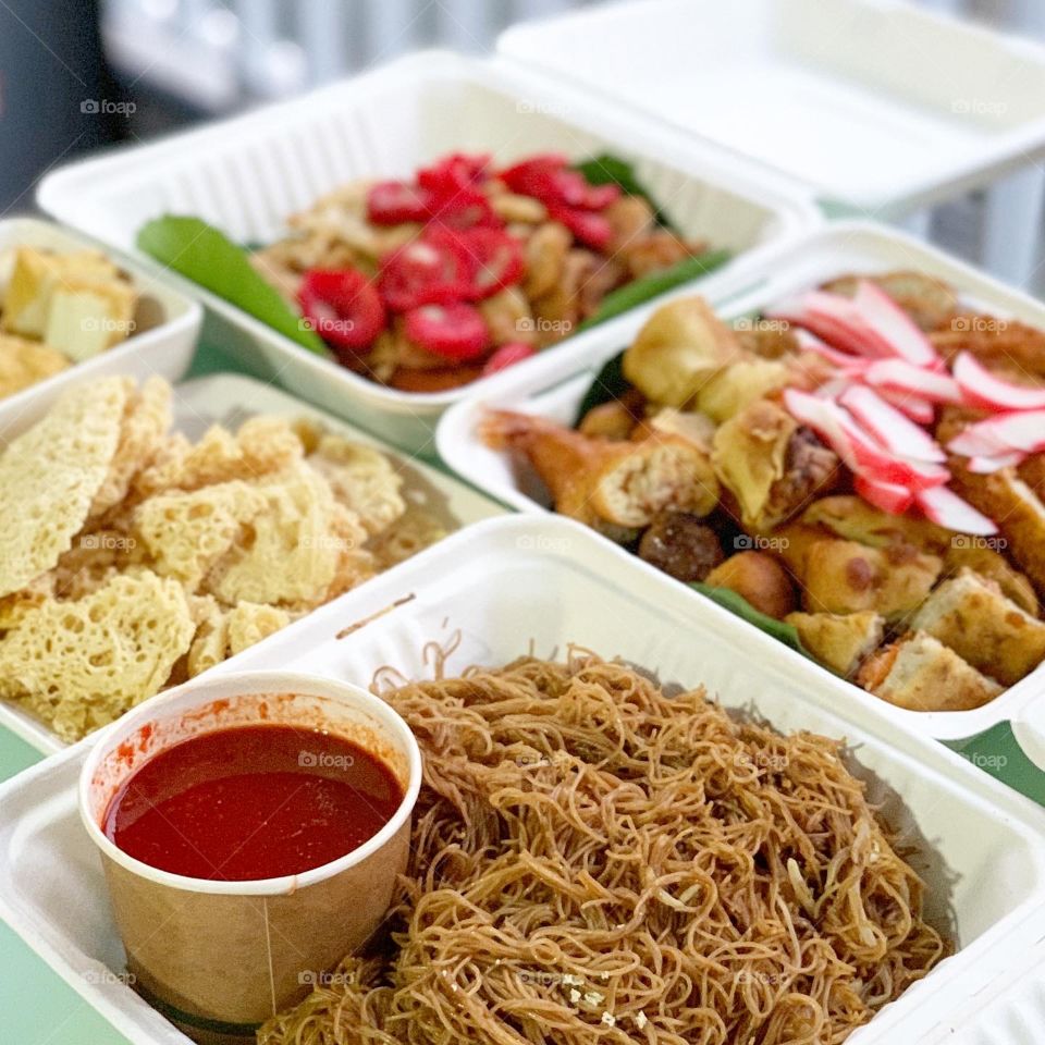 Five spice prawn fritter that’s Singapore heritage, hawker culture and taste