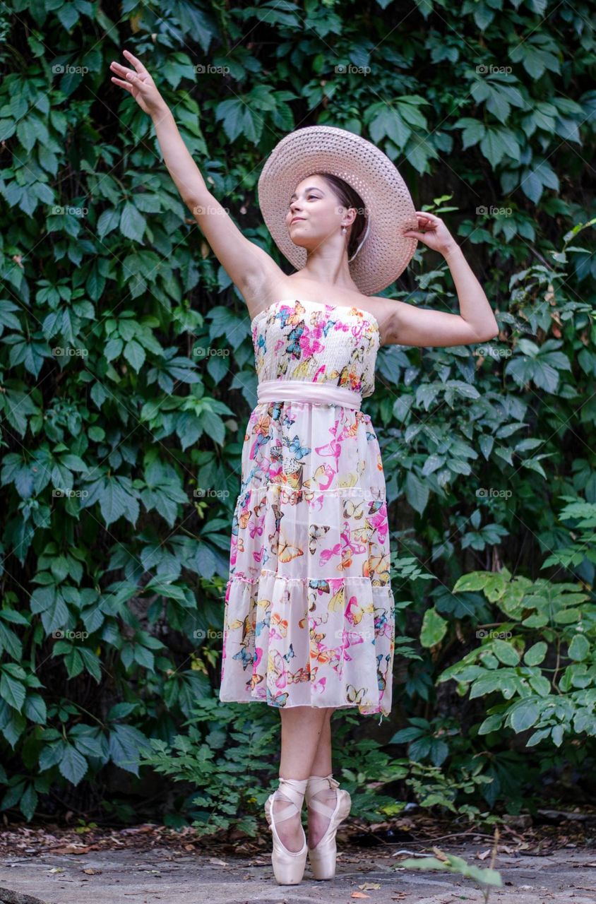 Beautiful Young Girl, Ballerina