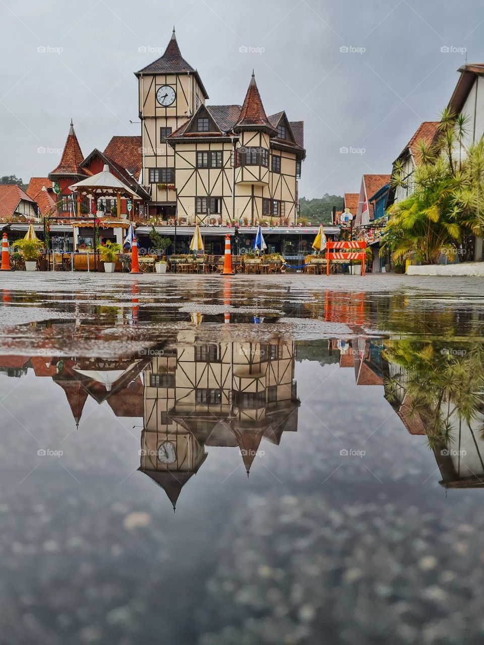 reflexos na chuva em Blumenau