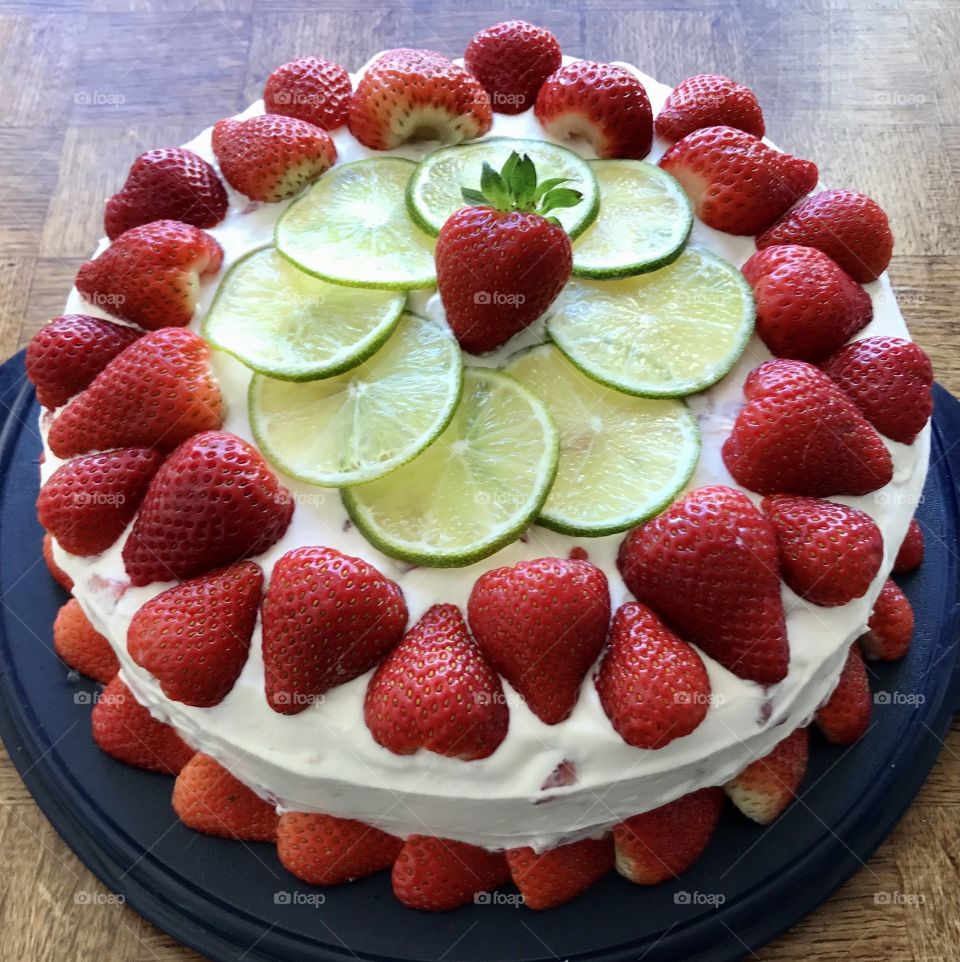 Strawberry cake